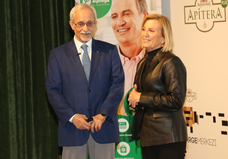 Balparmak Apitera, Eczacılara Özel Eğitimlerine Devam Ediyor