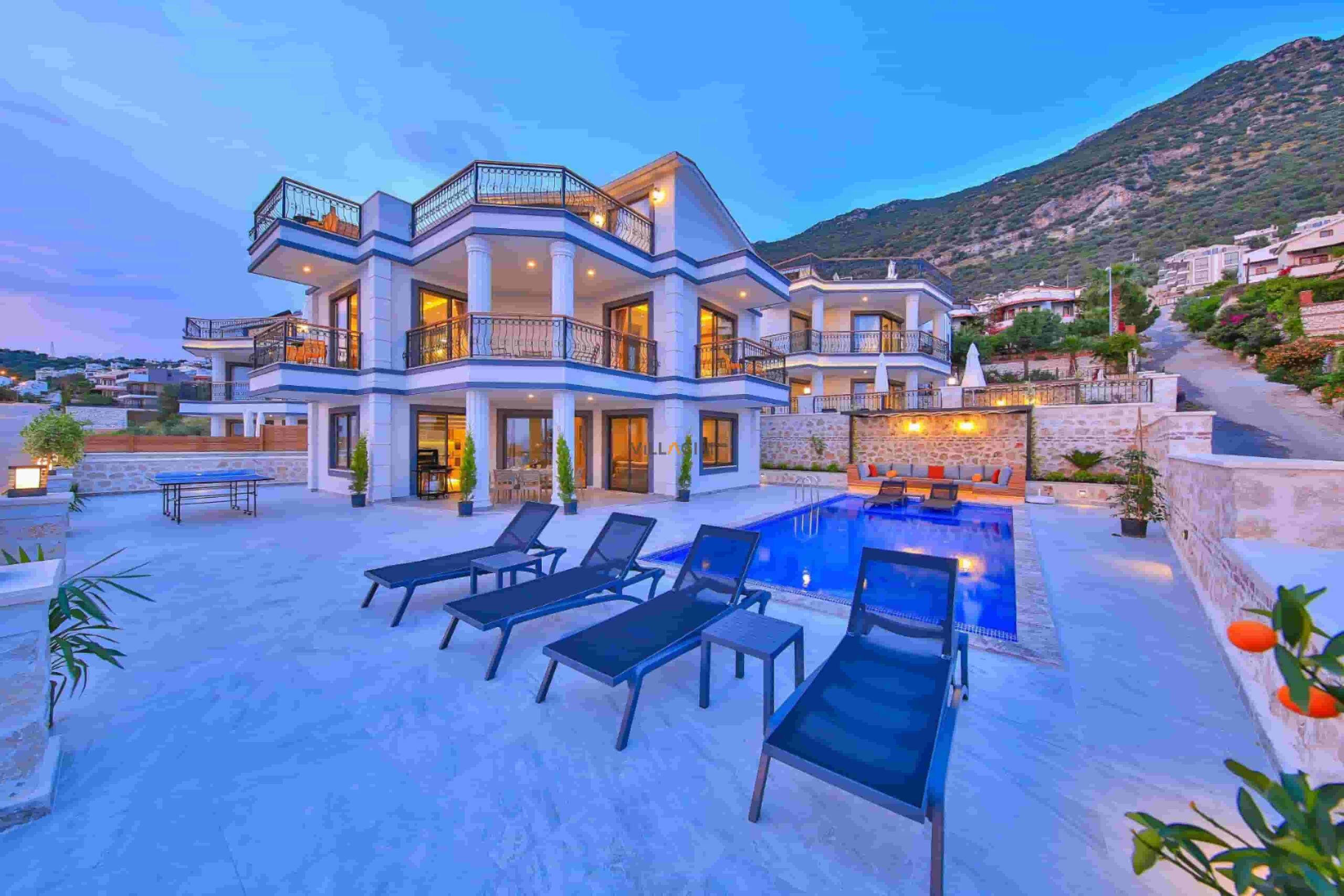 Eşsiz Bir Tatil Deneyimi: Mavi Göl Villa ile Hayallerinizi Gerçekleştirin