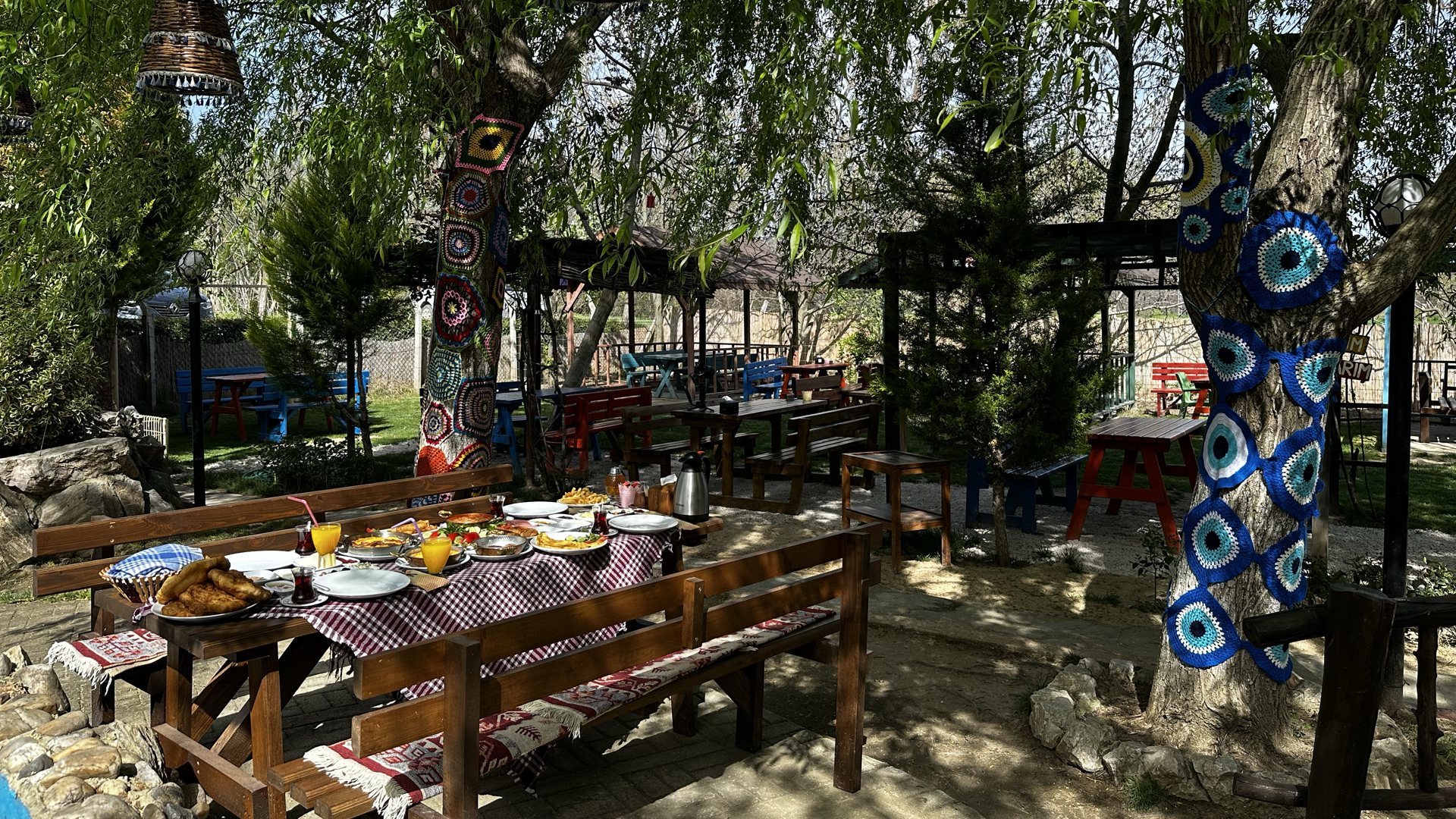 Edirne’nin Huzur Dolu Adası: Saklı Bahçe’de Efsane Bir Kahvaltı Deneyimi